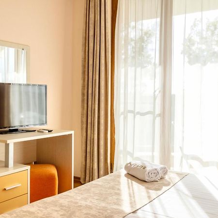 Aparthotel Hotel Prestige City II Primorsko Dış mekan fotoğraf