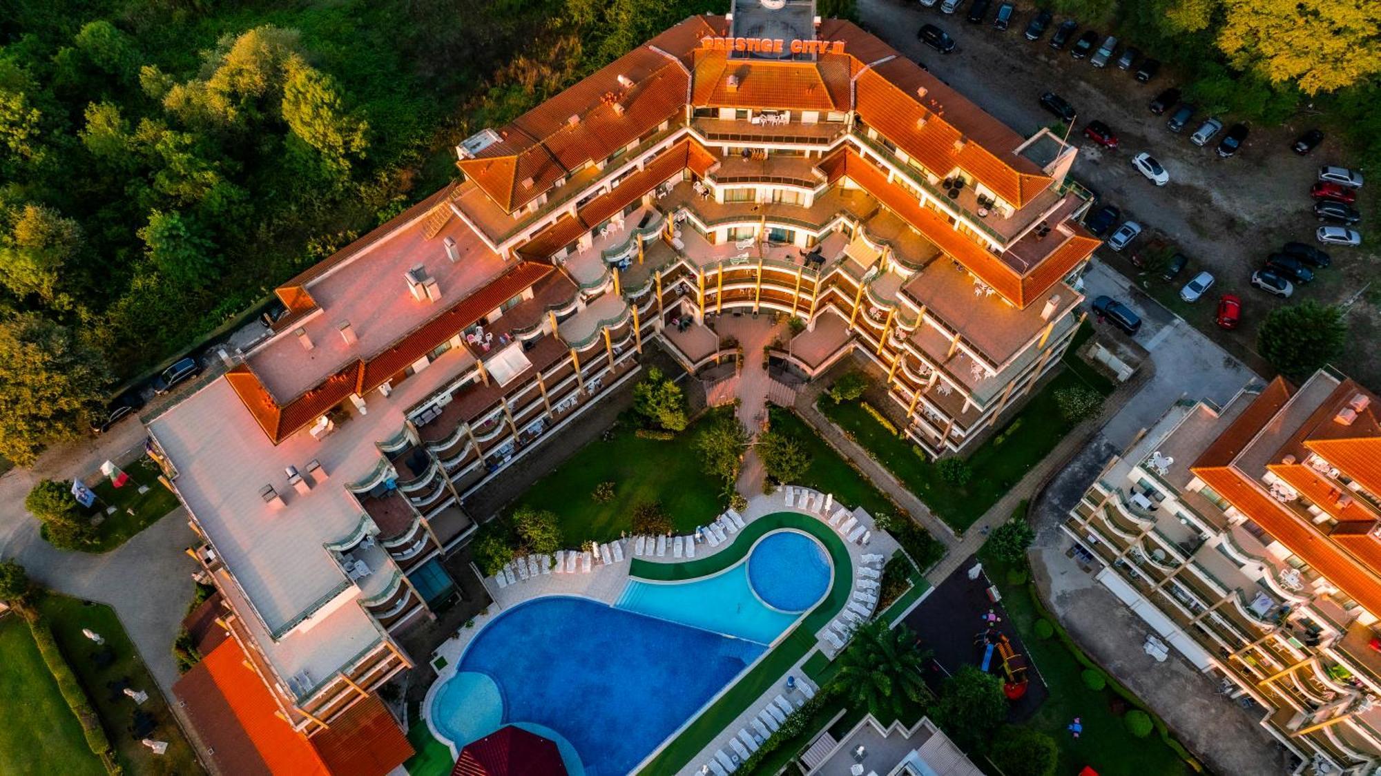 Aparthotel Hotel Prestige City II Primorsko Dış mekan fotoğraf