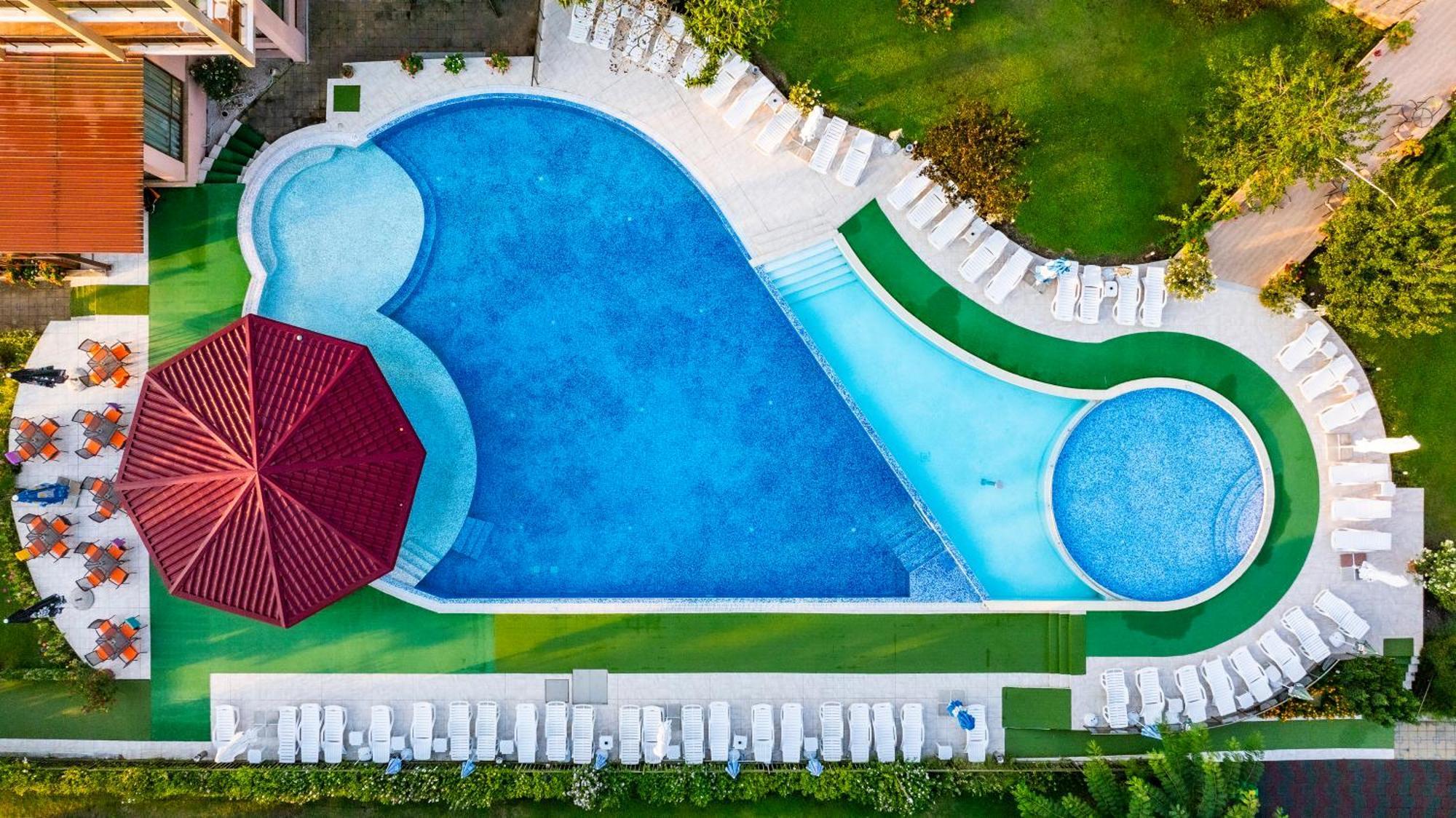 Aparthotel Hotel Prestige City II Primorsko Dış mekan fotoğraf