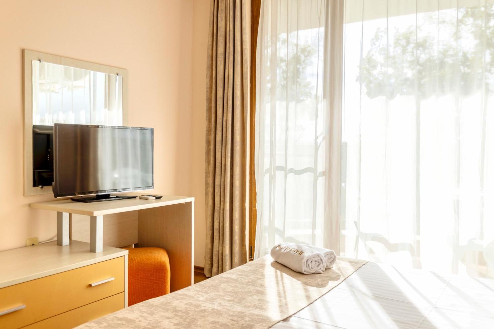 Aparthotel Hotel Prestige City II Primorsko Dış mekan fotoğraf