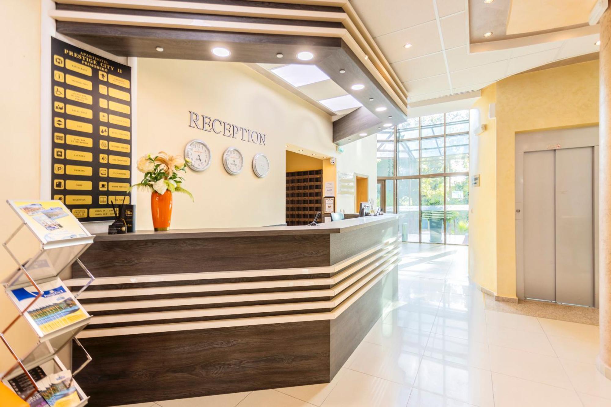 Aparthotel Hotel Prestige City II Primorsko Dış mekan fotoğraf